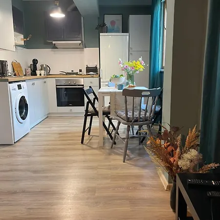 Glarus By Park Várna