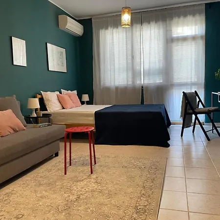 Glarus By Park Apartman *